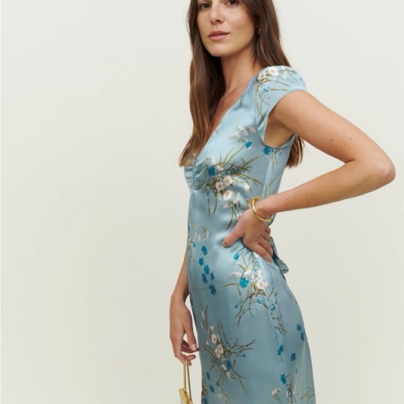 🩵NWOT Reformation Scottie Silk Dress🩵 - Picture 5 of 6